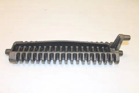 3-00-00208 Grate 15 in – Cast