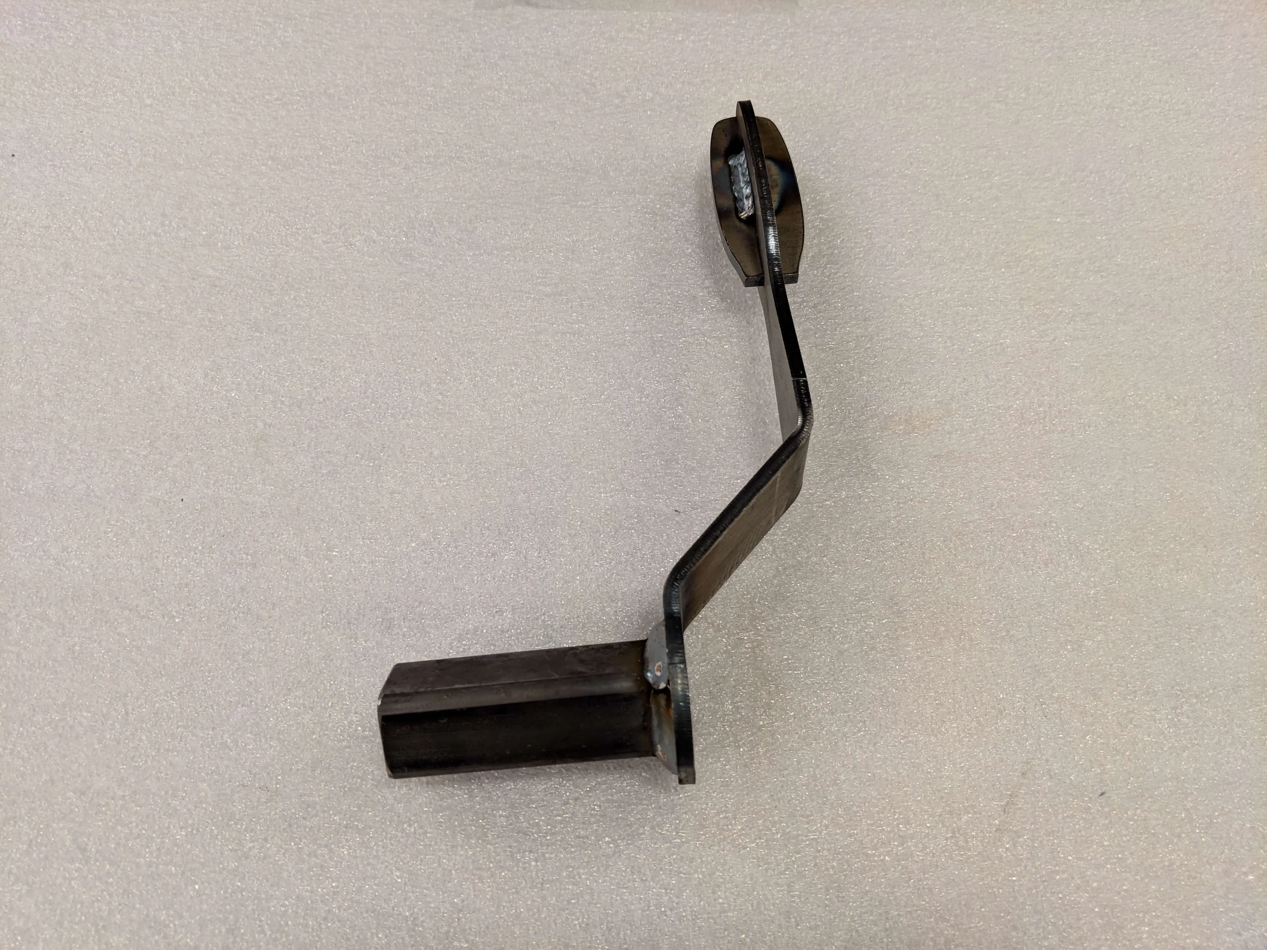 1-10-852166A Shaker Handle Weldment