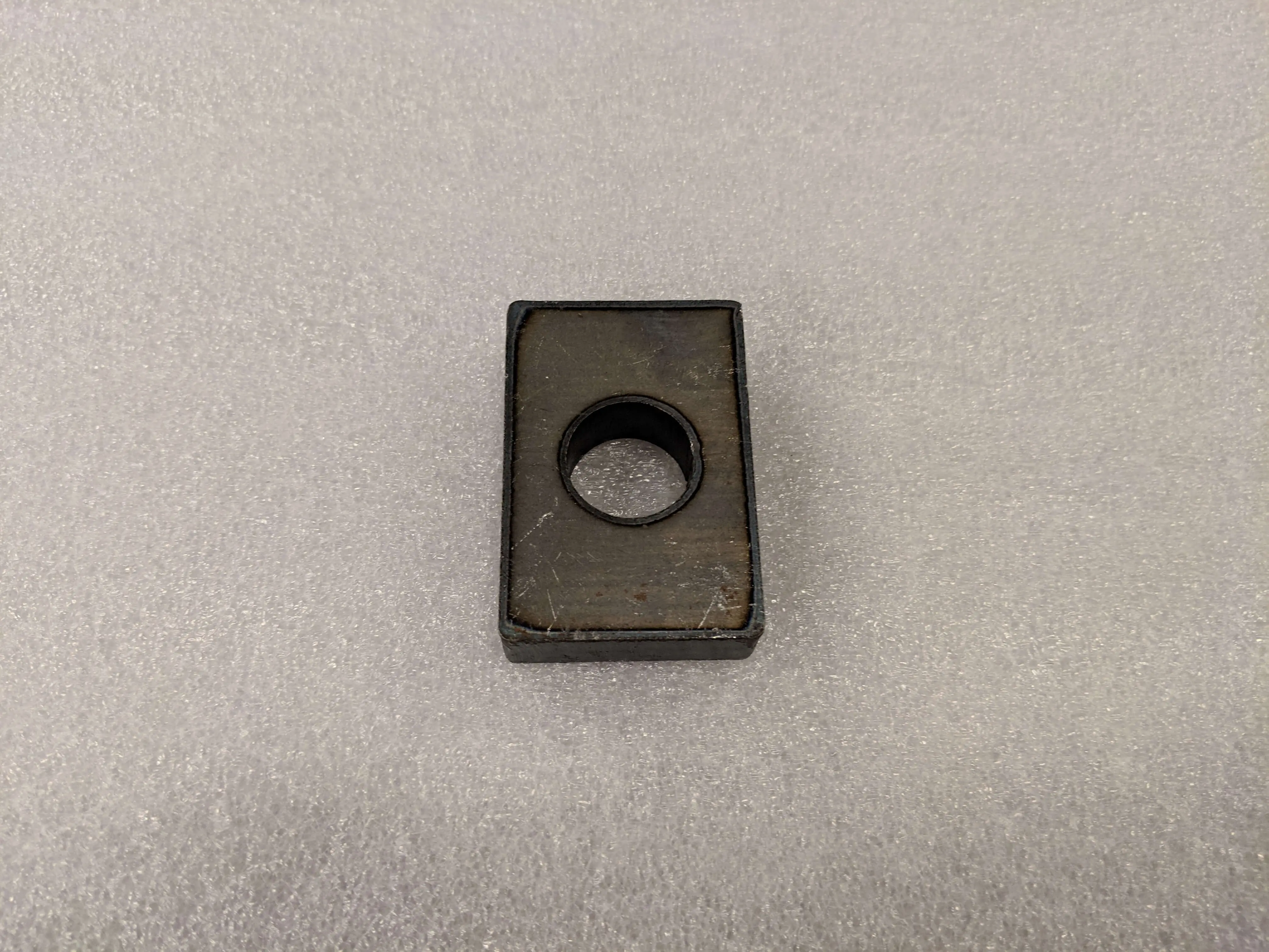 2-00-01037-1 Shaker Block (All Stoves)