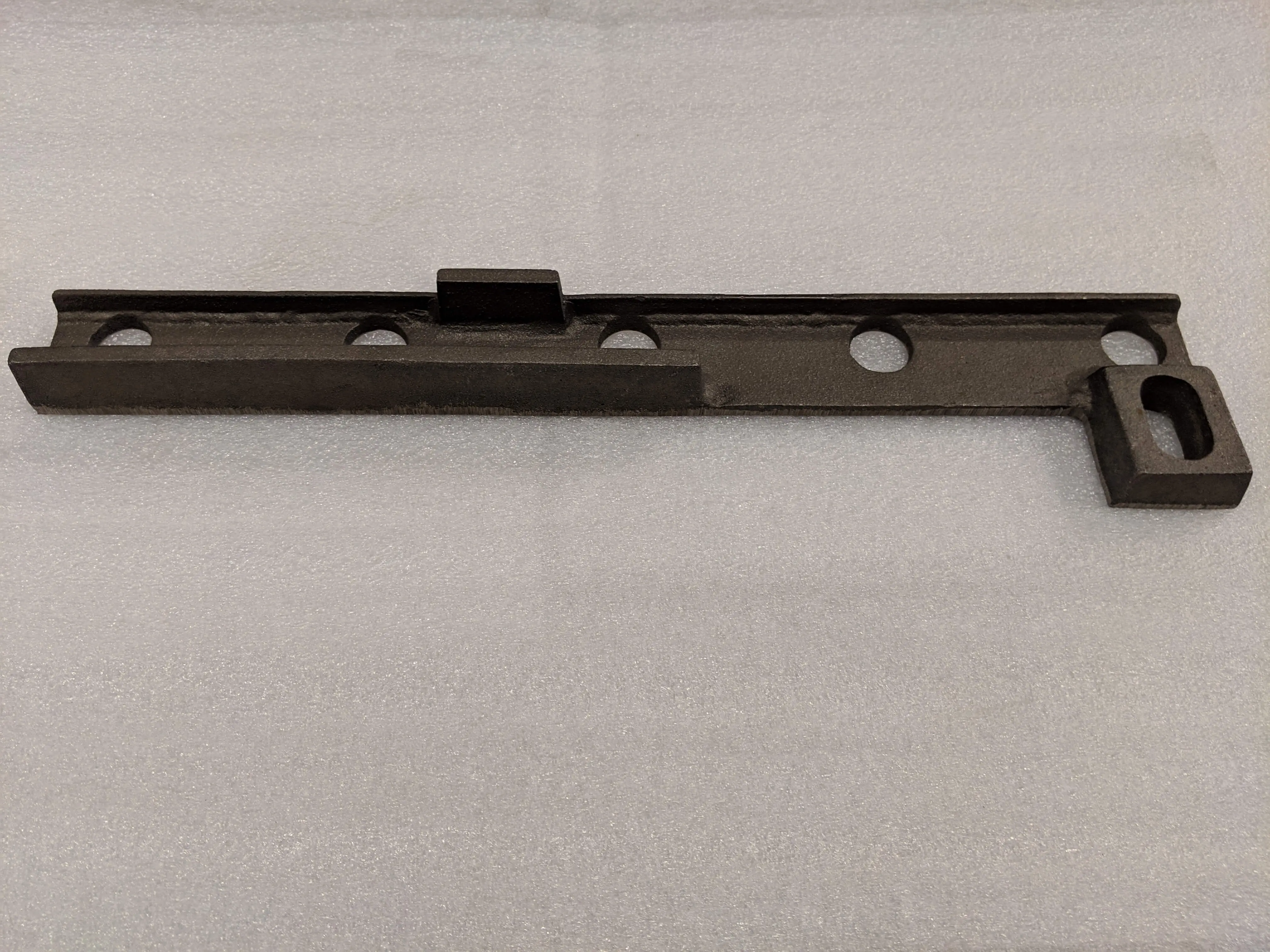 3-00-00205 5 Hole Grate Link