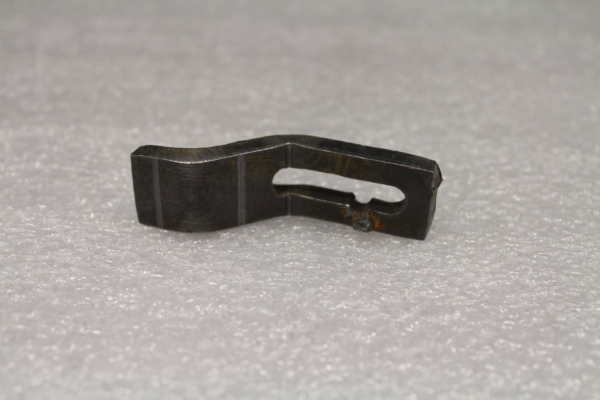 2-00-01005 Flapper Hook with Hole (SF2500)
