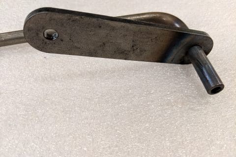 1-10-08722A Damper Link Arm